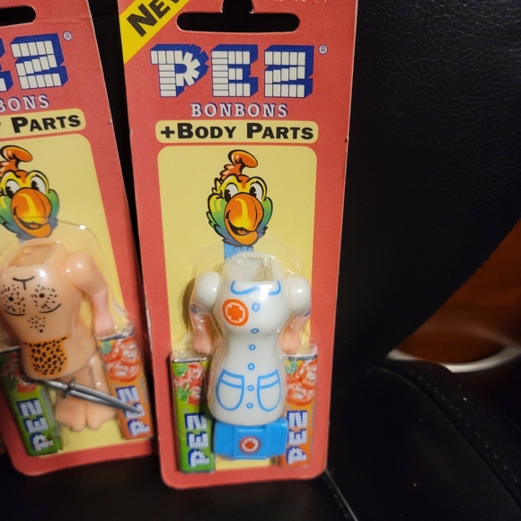 Vintage NIP PEZ Body Parts - Picture 4 of 7